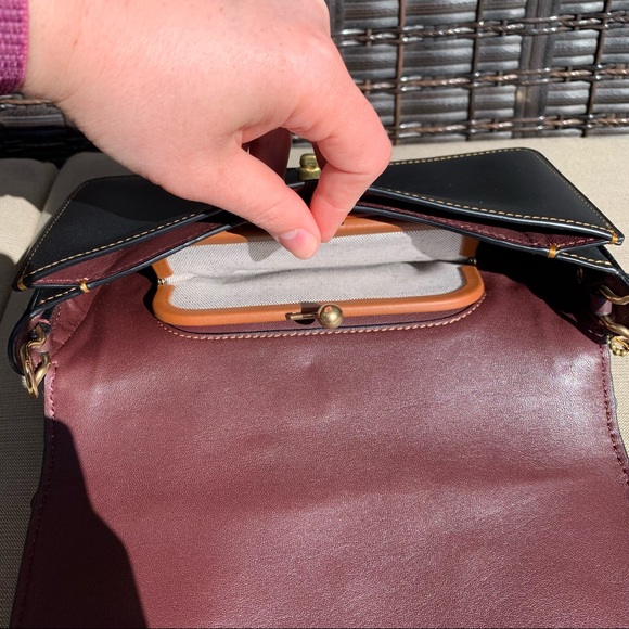 *SOLD* Coach Tea Rose Dinky in Black Purple with Brass - Picture 11 of 15